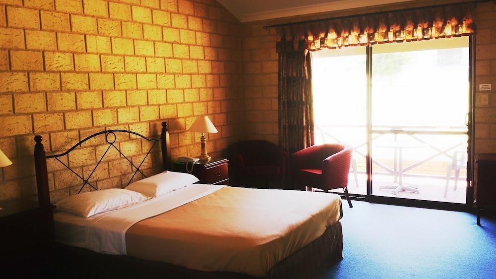 Karri Forest Motel Pemberton Εξωτερικό φωτογραφία