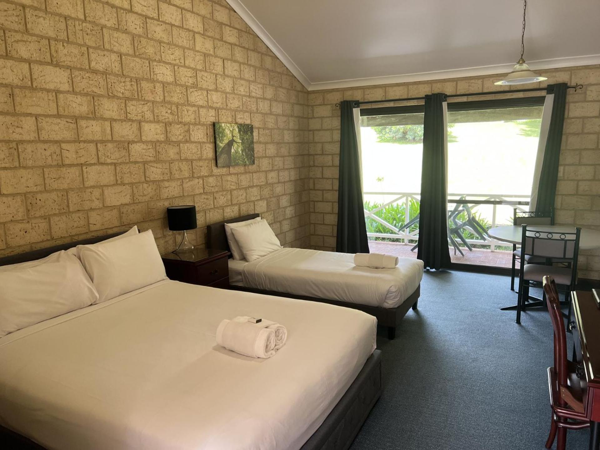 Karri Forest Motel Pemberton Εξωτερικό φωτογραφία