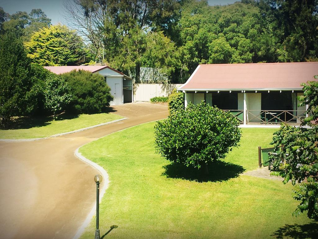 Karri Forest Motel Pemberton Εξωτερικό φωτογραφία