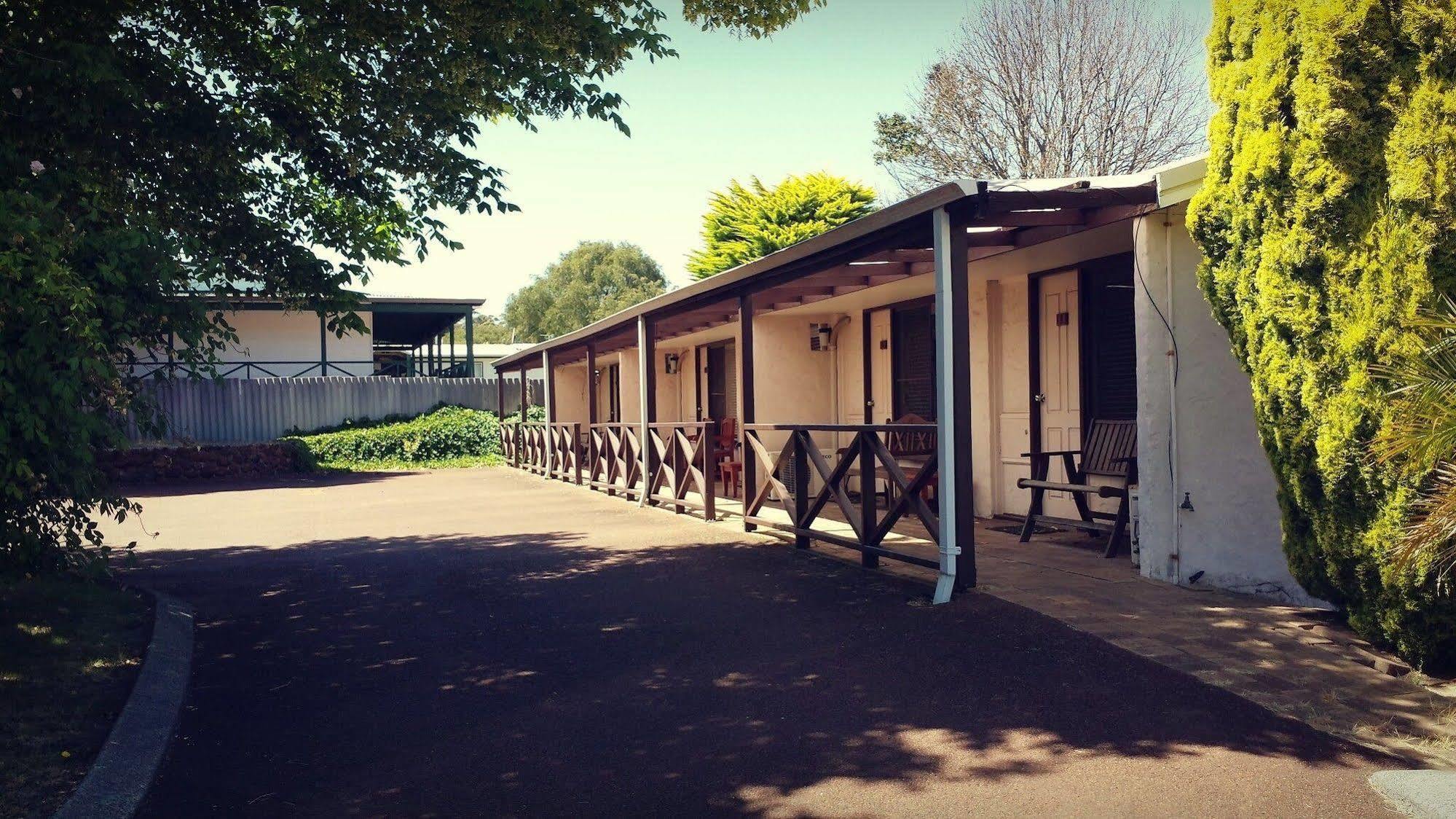 Karri Forest Motel Pemberton Εξωτερικό φωτογραφία