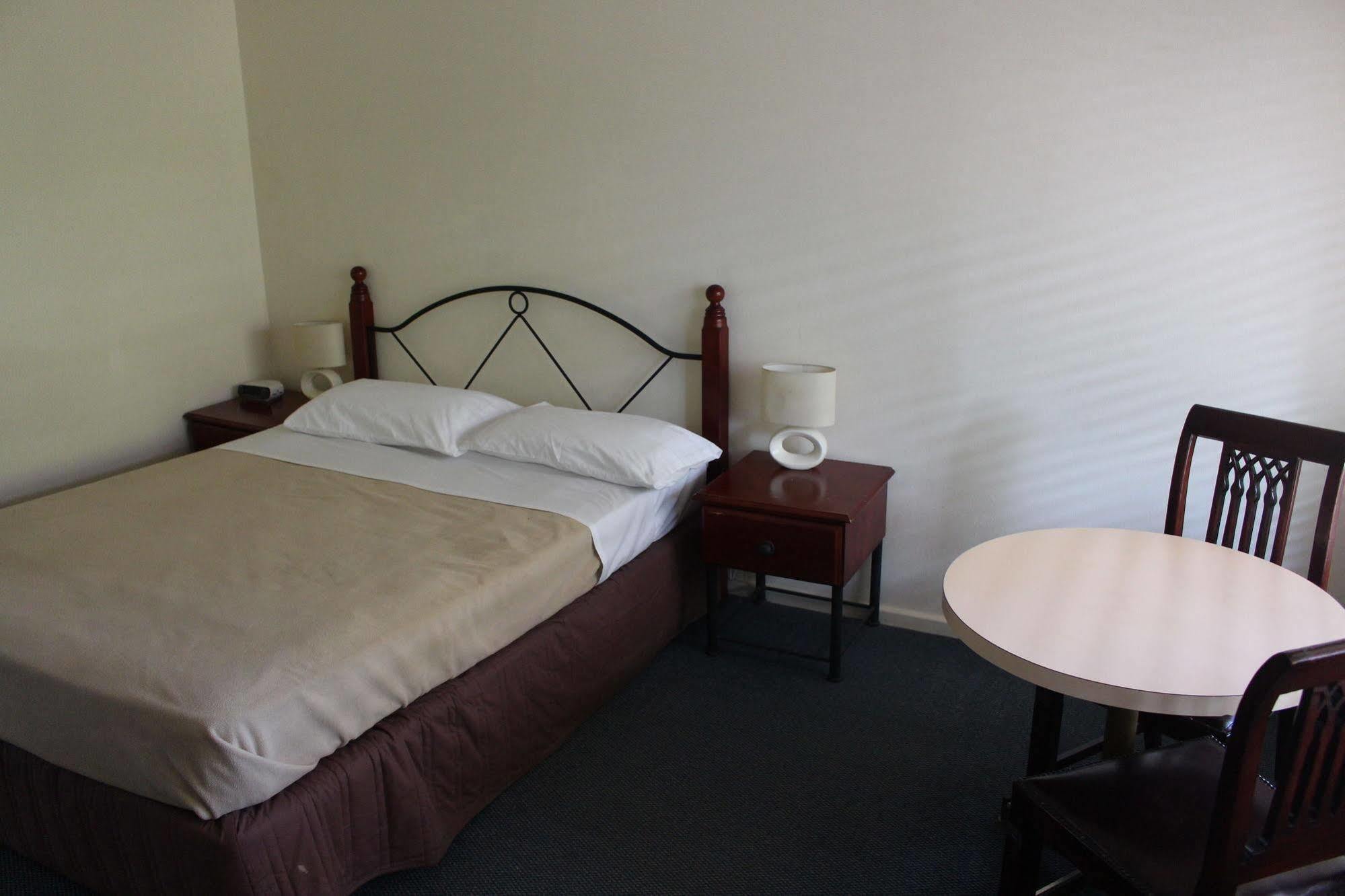 Karri Forest Motel Pemberton Εξωτερικό φωτογραφία