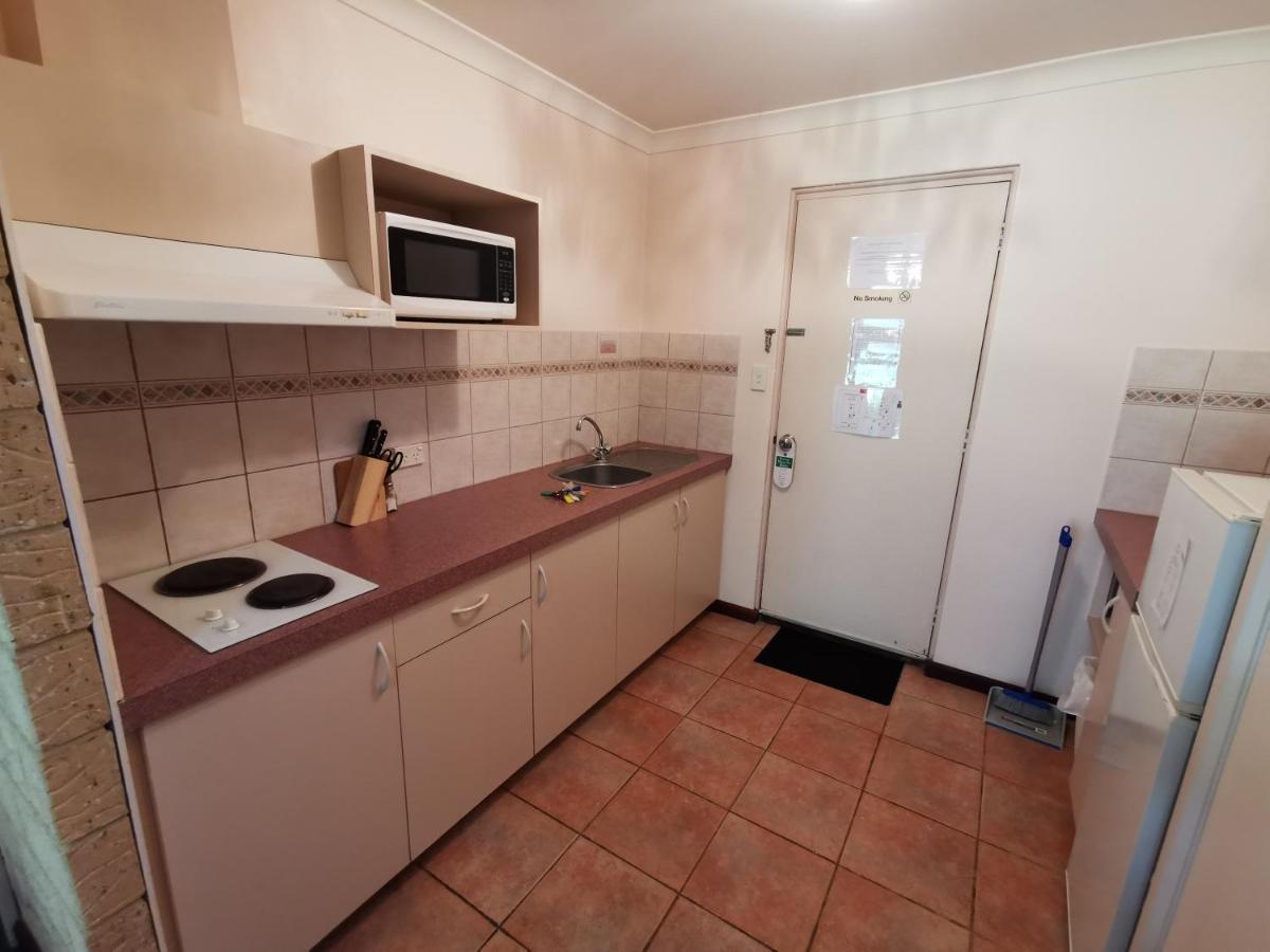 Karri Forest Motel Pemberton Εξωτερικό φωτογραφία